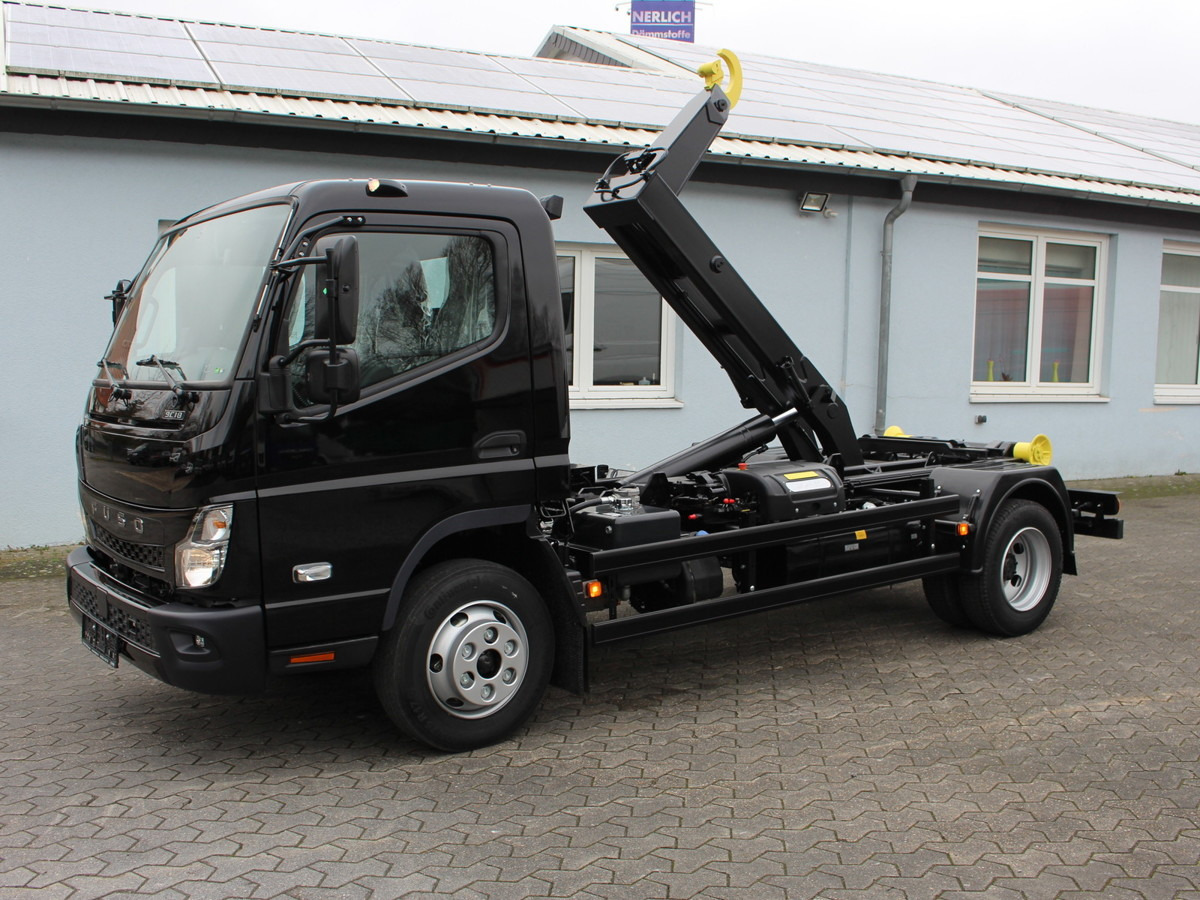 FUSO Canter FUSO 9C18 Duonic City Abrollkipper Black - شاحنة ذات خطاف, شاحنة كرين: صورة 1 FUSO Canter FUSO 9C18 Duonic City Abrollkipper Black - شاحنة ذات خطاف, شاحنة كرين: صورة 1