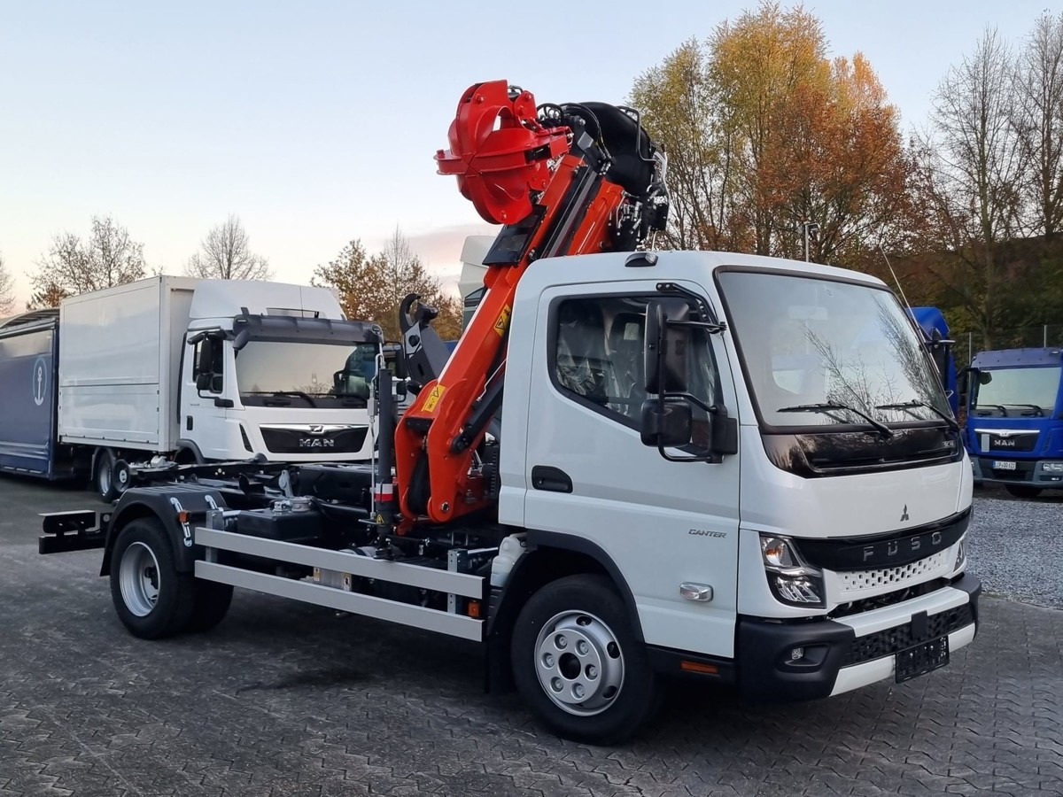 FUSO FUSO 9C18 City Abrollkipper + Z-Kran Recycling - شاحنة ذات خطاف, شاحنة كرين: صورة 4 FUSO FUSO 9C18 City Abrollkipper + Z-Kran Recycling - شاحنة ذات خطاف, شاحنة كرين: صورة 4