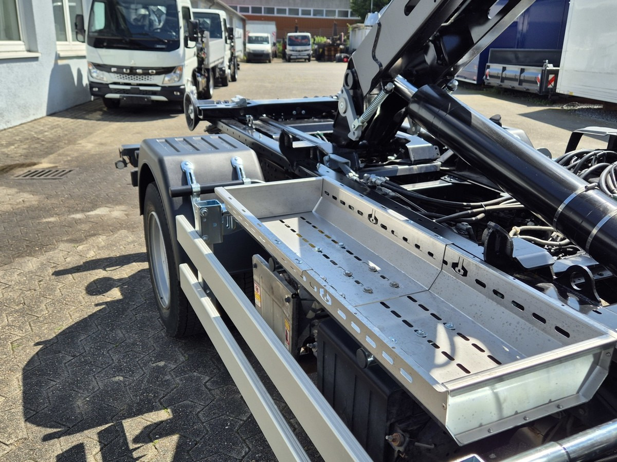 FUSO Fuso Canter 7C18 City Abrollkipper AHK Hooklift - شاحنة ذات خطاف: صورة 5 FUSO Fuso Canter 7C18 City Abrollkipper AHK Hooklift - شاحنة ذات خطاف: صورة 5
