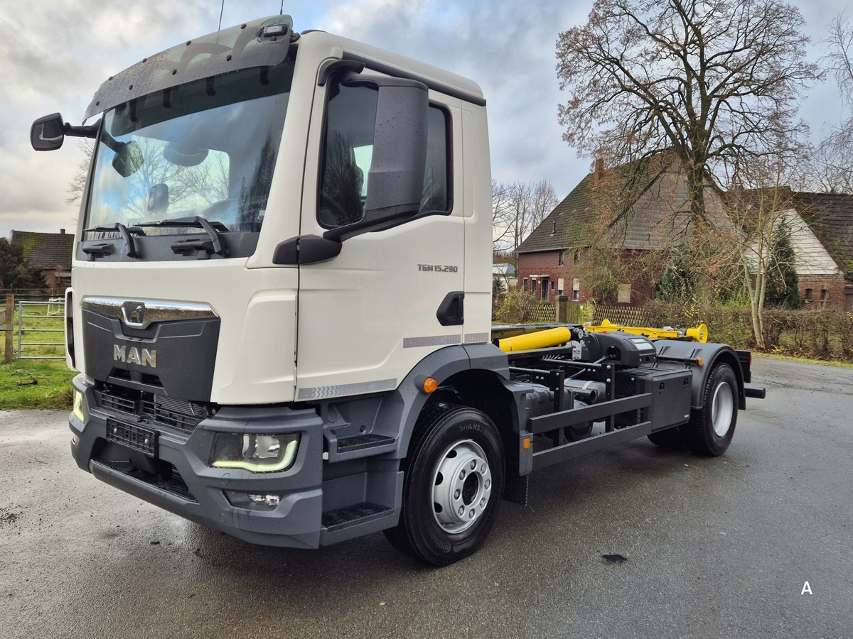 MAN TGM 15.290 BL Abrollkipper PowerMatic Standheiz. - شاحنة ذات خطاف: صورة 3 MAN TGM 15.290 BL Abrollkipper PowerMatic Standheiz. - شاحنة ذات خطاف: صورة 3