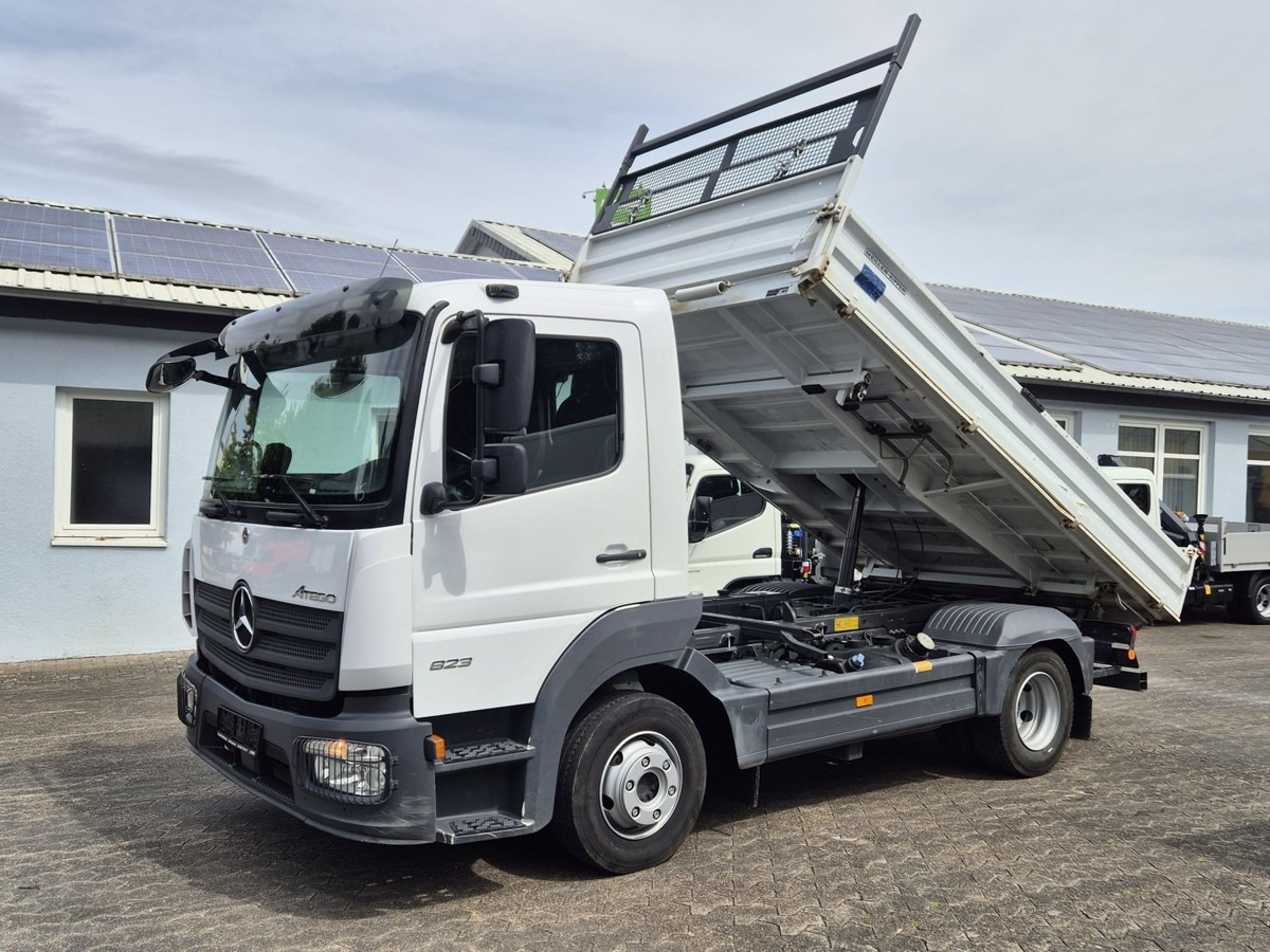 MERCEDES-BENZ Atego 823 3-Seiten Kipper Meiller 2 x AHK - قلاب صغير: صورة 1 MERCEDES-BENZ Atego 823 3-Seiten Kipper Meiller 2 x AHK - قلاب صغير: صورة 1