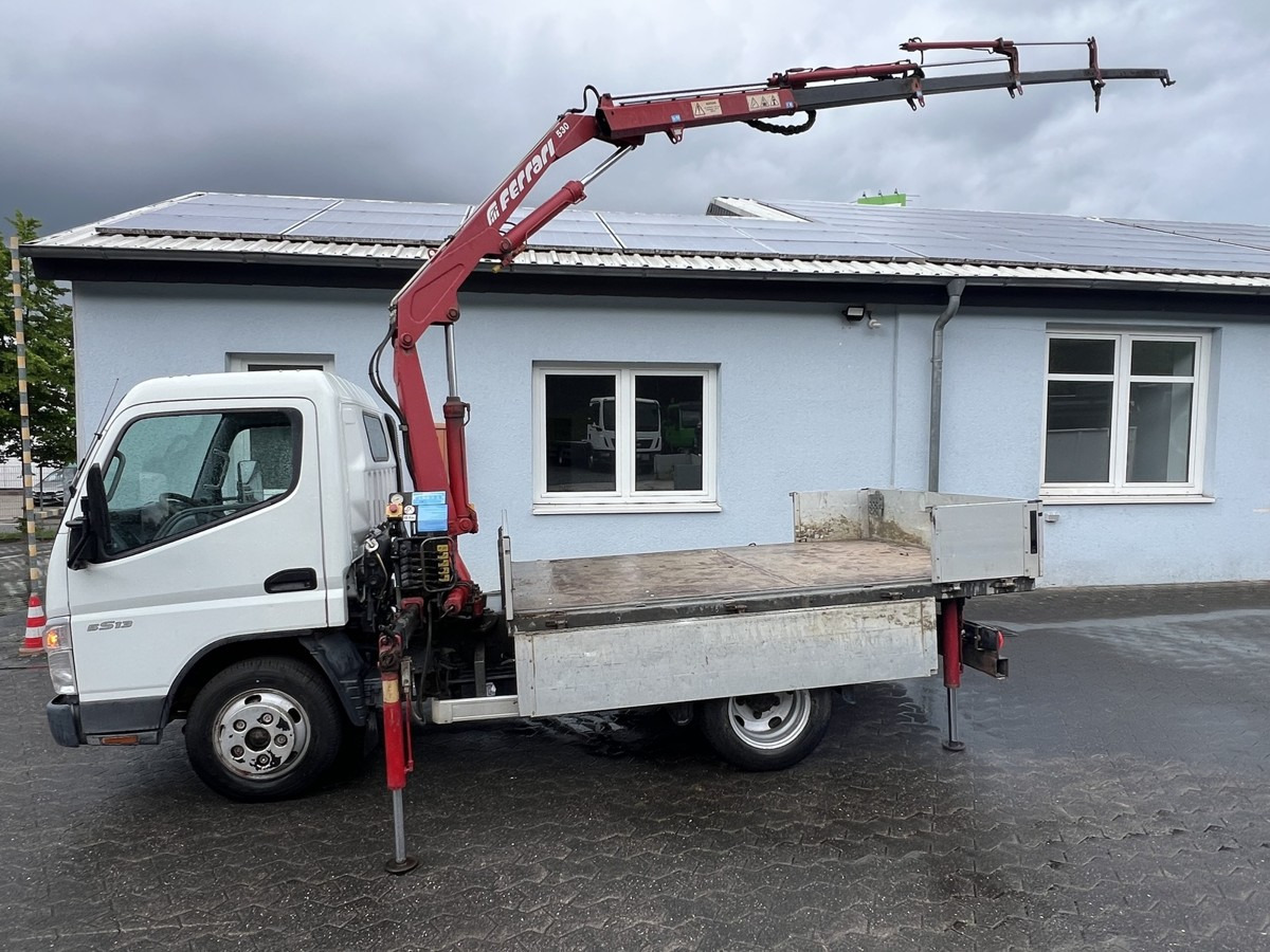 MITSUBISHI Canter 5S13 m. Ladekran Ferrari 530 3xhydr1xmech - شاحنة مفتوحة: صورة 2 MITSUBISHI Canter 5S13 m. Ladekran Ferrari 530 3xhydr1xmech - شاحنة مفتوحة: صورة 2