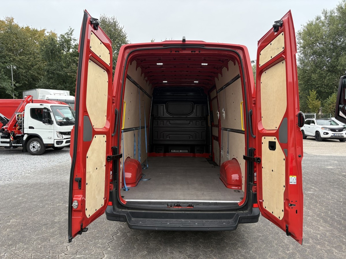 VW Crafter 35 Maxi L4H3 1Hand PDC sofort verfügbar! - فان: صورة 5 VW Crafter 35 Maxi L4H3 1Hand PDC sofort verfügbar! - فان: صورة 5