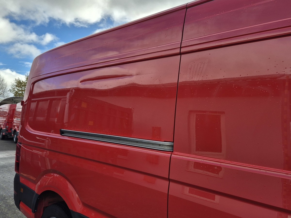 فان VW Crafter 35 Maxi L4H3 1Hand PDC: صورة 19 فان VW Crafter 35 Maxi L4H3 1Hand PDC: صورة 19