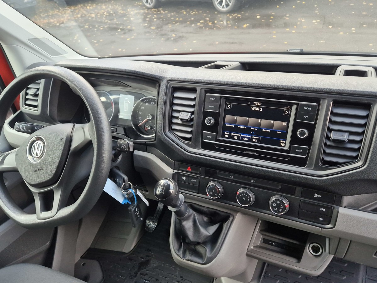 فان VW Crafter 35 Maxi L4H3 1Hand PDC: صورة 16 فان VW Crafter 35 Maxi L4H3 1Hand PDC: صورة 16