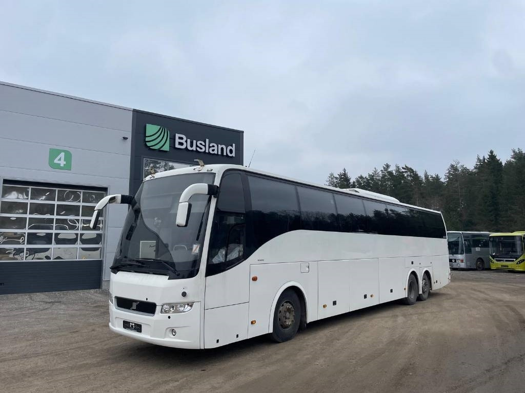 Volvo 9700HD - مركبة كوتش: صورة 1 Volvo 9700HD - مركبة كوتش: صورة 1