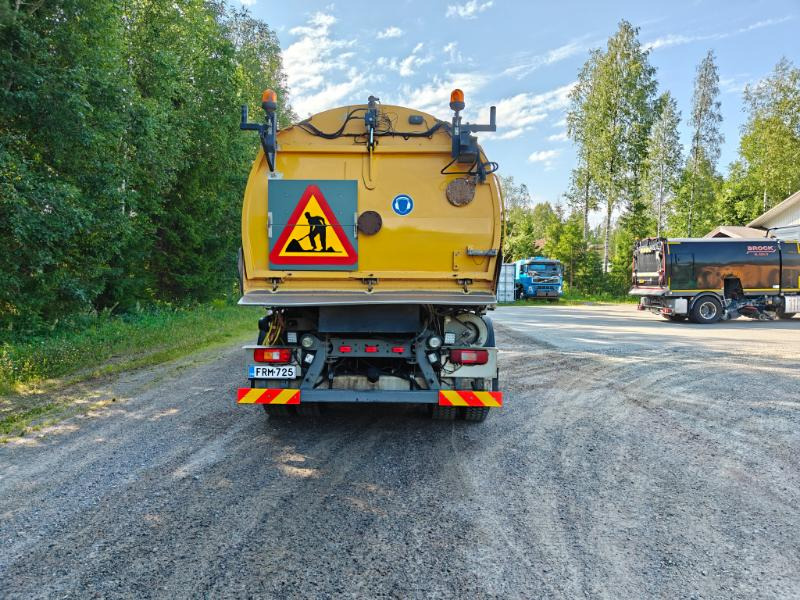 BUCHER Optifant 70 Volvo FM9 - سياره كنس شوارع: صورة 5 BUCHER Optifant 70 Volvo FM9 - سياره كنس شوارع: صورة 5