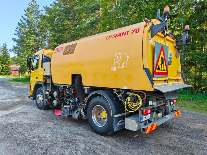 BUCHER Optifant 70 Volvo FM9 - سياره كنس شوارع: صورة 4 BUCHER Optifant 70 Volvo FM9 - سياره كنس شوارع: صورة 4
