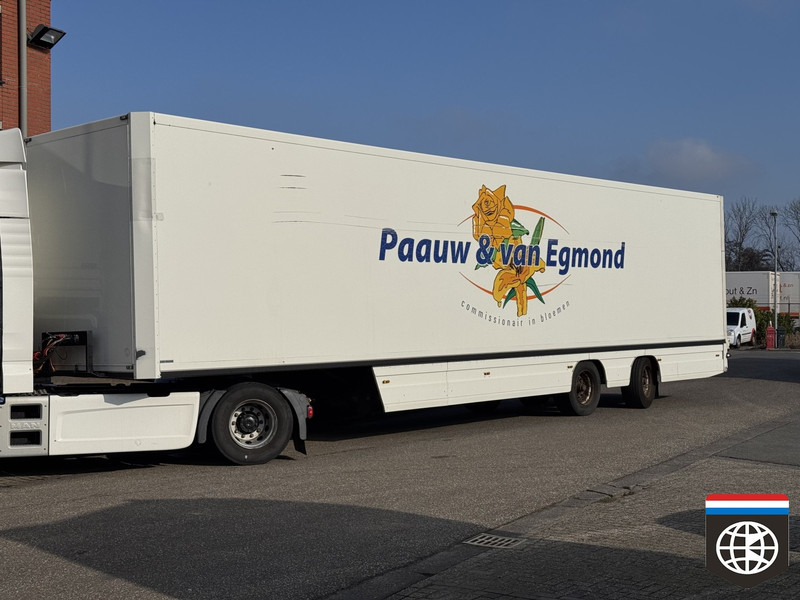 KMA KMO-2TD Geisoleerd / ROLLUIK / STUURAS - نصف مقطورة صندوق مغلق: صورة 3 KMA KMO-2TD Geisoleerd / ROLLUIK / STUURAS - نصف مقطورة صندوق مغلق: صورة 3