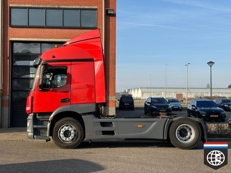 Mercedes-Benz ACTROS 1840 / STREAMSPACE / FULL SPOILER - وحدة جر: صورة 3 Mercedes-Benz ACTROS 1840 / STREAMSPACE / FULL SPOILER - وحدة جر: صورة 3