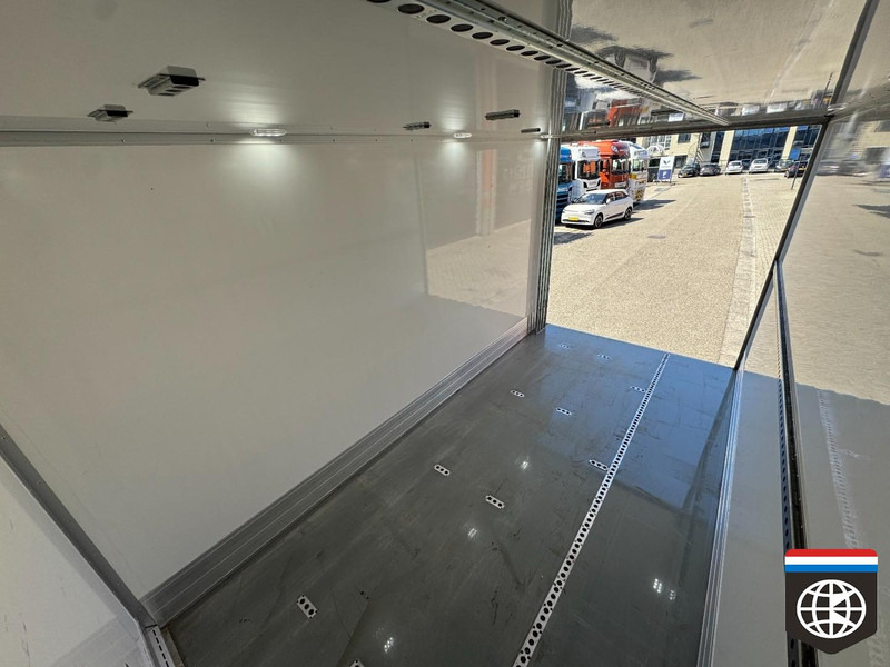 Mercedes-Benz Sprinter  Laadbak verwarming - IDEAAL VOOR TRANSPORT VAN BLOEMEN IN DOZEN en/ of KRATTEN - شاحنة مغلقة الصندوق: صورة 3 Mercedes-Benz Sprinter  Laadbak verwarming - IDEAAL VOOR TRANSPORT VAN BLOEMEN IN DOZEN en/ of KRATTEN - شاحنة مغلقة الصندوق: صورة 3