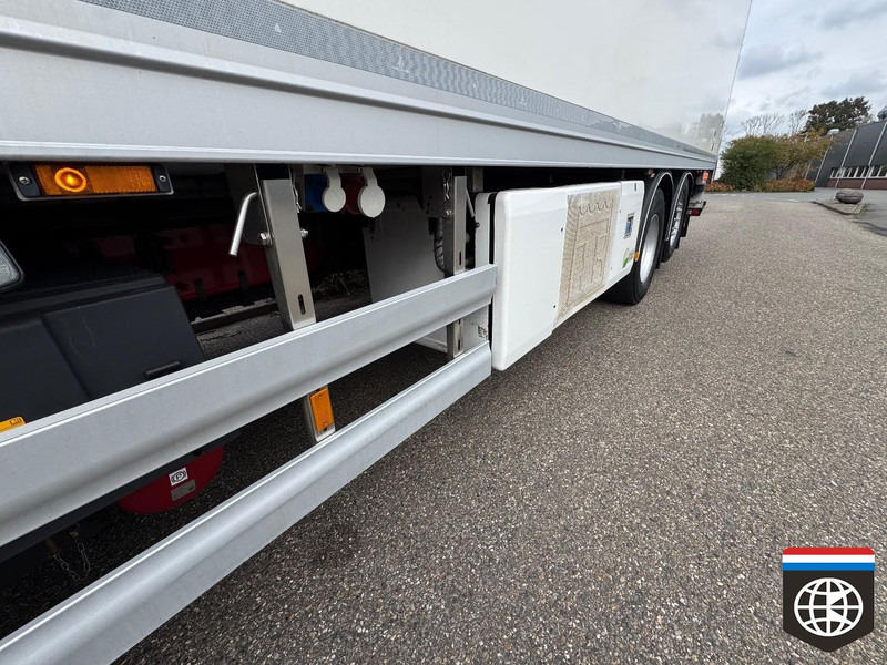 Scania P 360 6X2/4 Thermo King - Taillift - LOW KM !! - شاحنة الفريزر: صورة 4 Scania P 360 6X2/4 Thermo King - Taillift - LOW KM !! - شاحنة الفريزر: صورة 4