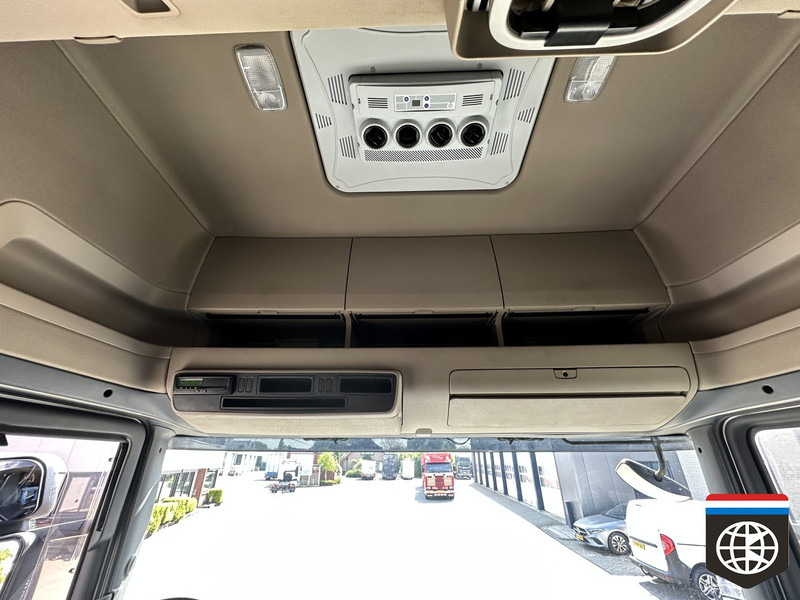 Scania R 410 Retarder / 8.1x2.5x2.65 / SLIDE ROOF / night ac / CLEAN TRUCK - شاحنة ستارة: صورة 5 Scania R 410 Retarder / 8.1x2.5x2.65 / SLIDE ROOF / night ac / CLEAN TRUCK - شاحنة ستارة: صورة 5