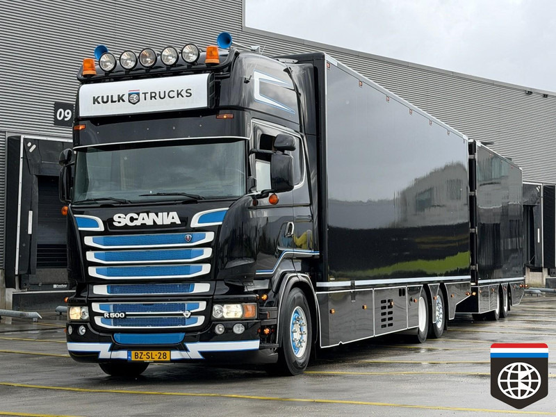 Scania R 500 B 6X2*4 FULL SET - HOLLAND SHOW TRUCK - 2X TAIL LIFT - CONCOURSTAAT - MANUAL - شاحنة الفريزر: صورة 1 Scania R 500 B 6X2*4 FULL SET - HOLLAND SHOW TRUCK - 2X TAIL LIFT - CONCOURSTAAT - MANUAL - شاحنة الفريزر: صورة 1