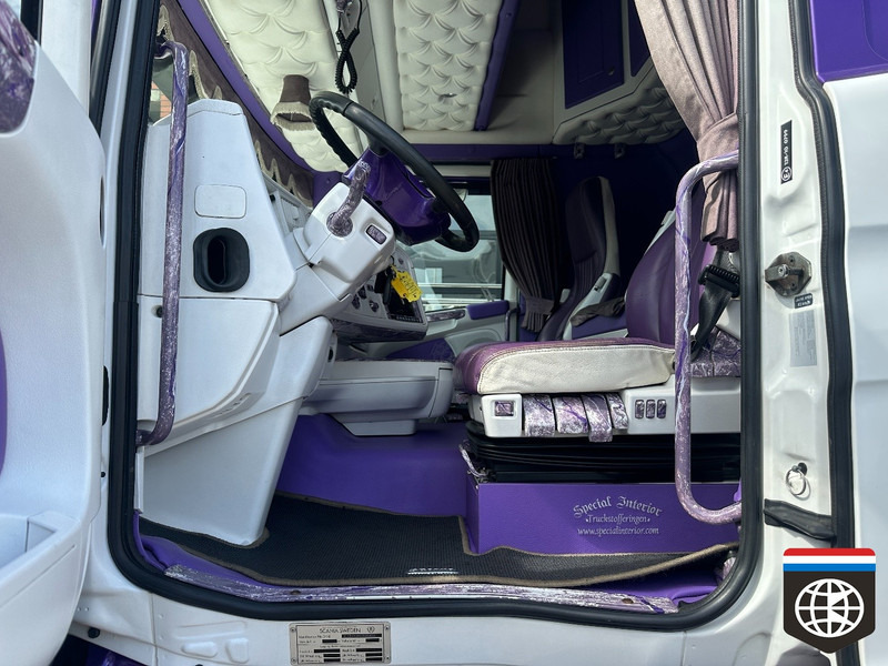 Scania R 500 B 6X2*4 PLANTS COMBI - FULL AIR - RETARDER - 2X TAILLIFT - SPECIAL INTERIOR - CONCOURSTAAT - شاحنة الفريزر: صورة 5 Scania R 500 B 6X2*4 PLANTS COMBI - FULL AIR - RETARDER - 2X TAILLIFT - SPECIAL INTERIOR - CONCOURSTAAT - شاحنة الفريزر: صورة 5