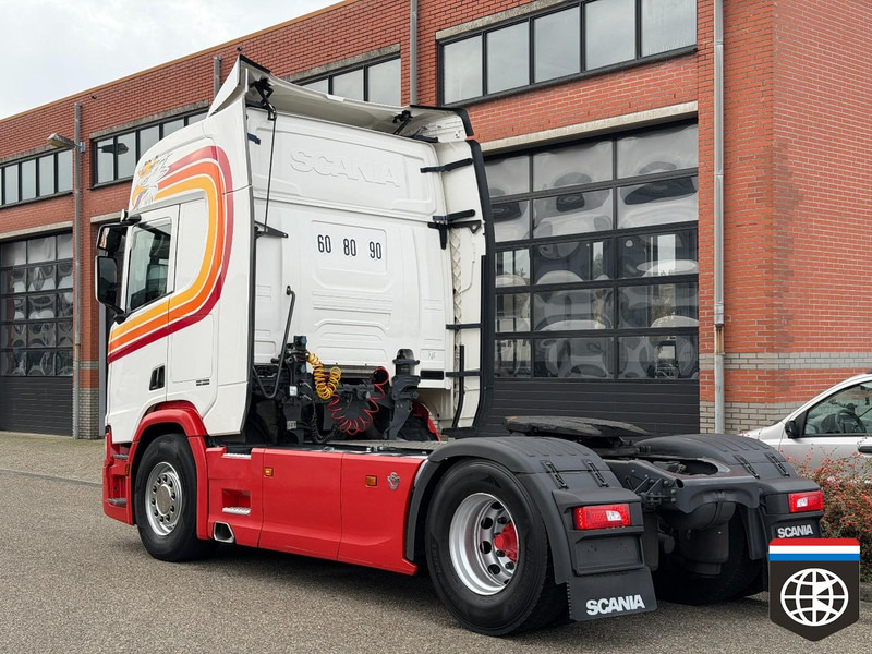 Scania R 580 RETARDER / 2 X TANK / 4 UNITS AVAILABLE - وحدة جر: صورة 4 Scania R 580 RETARDER / 2 X TANK / 4 UNITS AVAILABLE - وحدة جر: صورة 4