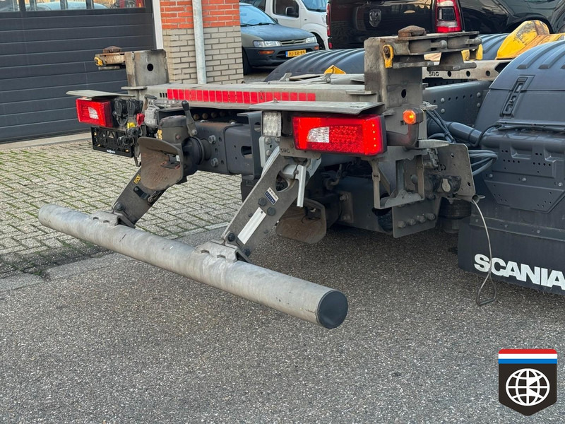 Scania R450 6X2/4 Highline Retarder Night a/c Full air - BDF CHASSIS - Concourstaat - شاحنات الحاويات / جسم علوي قابل للتغيير شاحنة: صورة 5 Scania R450 6X2/4 Highline Retarder Night a/c Full air - BDF CHASSIS - Concourstaat - شاحنات الحاويات / جسم علوي قابل للتغيير شاحنة: صورة 5