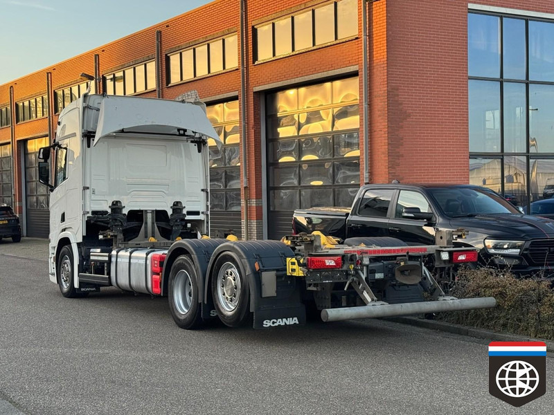 Scania R450 6X2/4 Highline Retarder Night a/c Full air - BDF CHASSIS - Concourstaat - شاحنات الحاويات / جسم علوي قابل للتغيير شاحنة: صورة 4 Scania R450 6X2/4 Highline Retarder Night a/c Full air - BDF CHASSIS - Concourstaat - شاحنات الحاويات / جسم علوي قابل للتغيير شاحنة: صورة 4