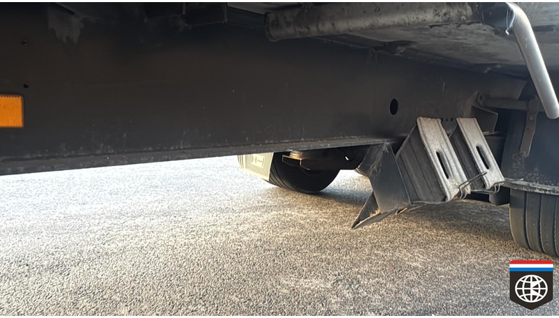 Van Eck UT-3 AIR FREIGHT - VOLUME MULTI TEMP - DATALOG - 3x BPW 1x LIFT - نصف مقطورة مُبرِّدة: صورة 5 Van Eck UT-3 AIR FREIGHT - VOLUME MULTI TEMP - DATALOG - 3x BPW 1x LIFT - نصف مقطورة مُبرِّدة: صورة 5