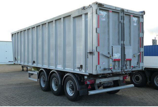 Benalu BENCERE, Alu, 51m³, Kombitüren, Alu-Chassis,Lift - قلابة نصف مقطورة نصف مقطورة قلابة: صورة 5 Benalu BENCERE, Alu, 51m³, Kombitüren, Alu-Chassis,Lift - قلابة نصف مقطورة نصف مقطورة قلابة: صورة 5