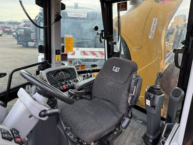 Caterpillar 432F2, 4+1 Schaufel, Telestiel, Klima, Löffel - جرافة حفار: صورة 3 Caterpillar 432F2, 4+1 Schaufel, Telestiel, Klima, Löffel - جرافة حفار: صورة 3