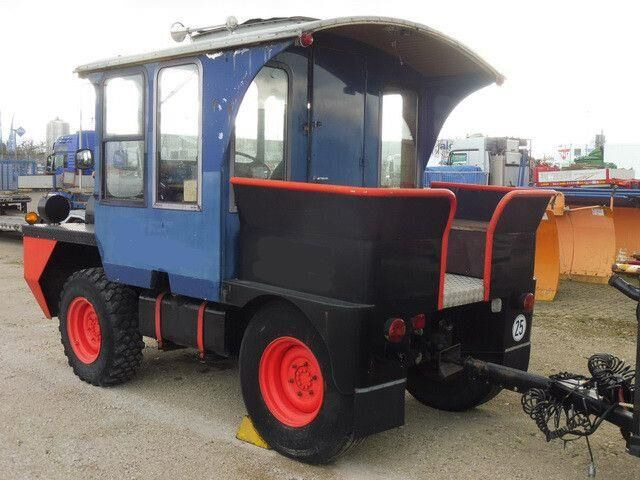 Cordes Zugmaschine (Lokomotive) Personenanhänger - مركبة كوتش: صورة 2 Cordes Zugmaschine (Lokomotive) Personenanhänger - مركبة كوتش: صورة 2