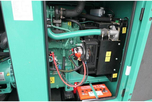 Cummins Stromgenerator,30 kVA,Mehrfach auf Lager - مجموعة المولدات: صورة 3 Cummins Stromgenerator,30 kVA,Mehrfach auf Lager - مجموعة المولدات: صورة 3
