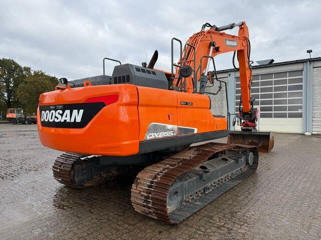 Doosan DX 255 LC-5, Rototilt,Div. Löffel,Greifer+Hammer - حفار زحاف: صورة 4 Doosan DX 255 LC-5, Rototilt,Div. Löffel,Greifer+Hammer - حفار زحاف: صورة 4