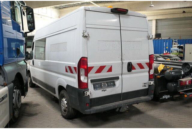 Fiat Ducato MultiCab, 6 Sitze, AHK, Klima, Trennwand - فان: صورة 4 Fiat Ducato MultiCab, 6 Sitze, AHK, Klima, Trennwand - فان: صورة 4