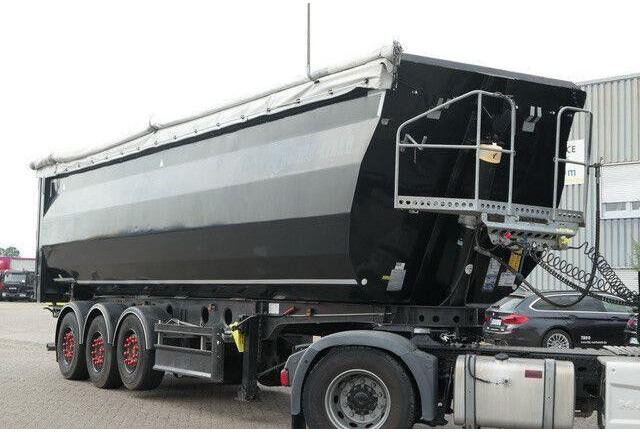 Fliegl DHKS 390, Stahl, 50m³, Schrottmulde, TOP-Zustand - قلابة نصف مقطورة نصف مقطورة قلابة: صورة 4 Fliegl DHKS 390, Stahl, 50m³, Schrottmulde, TOP-Zustand - قلابة نصف مقطورة نصف مقطورة قلابة: صورة 4