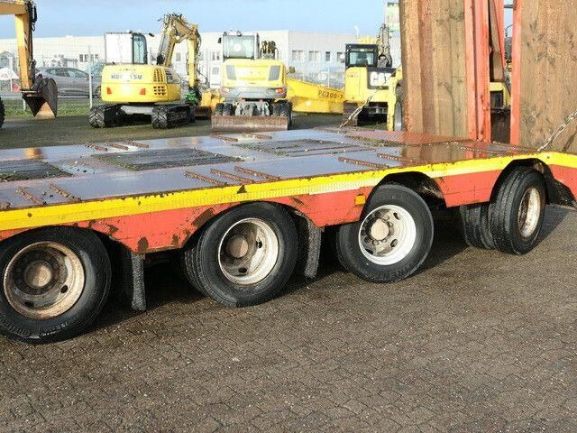 Gheysen & Verpoort, Gelenkt, Hydr. Rampen, Luf - عربة منخفضة مسطحة نصف مقطورة: صورة 3 Gheysen & Verpoort, Gelenkt, Hydr. Rampen, Luf - عربة منخفضة مسطحة نصف مقطورة: صورة 3