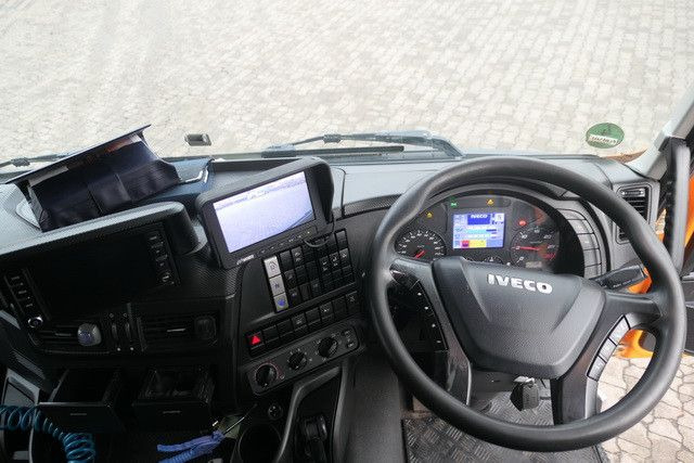 شاحنة النفايات Iveco AD260SY/PS, Terberg, Seitenlader, 30m³, 140tkm: صورة 12