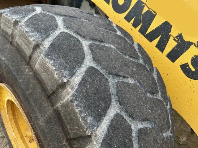 Komatsu WA 470-6, Schaufel mit Zähne 4,3m³ - اللودر بعجل: صورة 5 Komatsu WA 470-6, Schaufel mit Zähne 4,3m³ - اللودر بعجل: صورة 5
