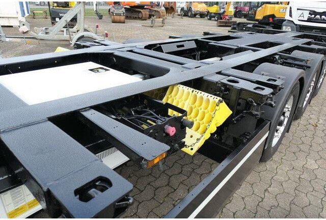 Krone SD, Alle Container, Thermo King , Alu-Felgen,BPW - عربة منخفضة مسطحة نصف مقطورة: صورة 5 Krone SD, Alle Container, Thermo King , Alu-Felgen,BPW - عربة منخفضة مسطحة نصف مقطورة: صورة 5