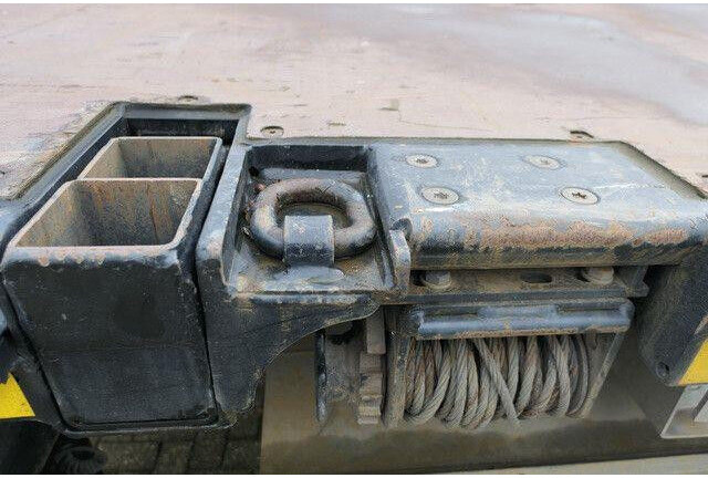 Krone SDP 27, Container, Rungen, 2x Lift, Multi-Lock - نصف مقطورة مسطحة: صورة 4 Krone SDP 27, Container, Rungen, 2x Lift, Multi-Lock - نصف مقطورة مسطحة: صورة 4