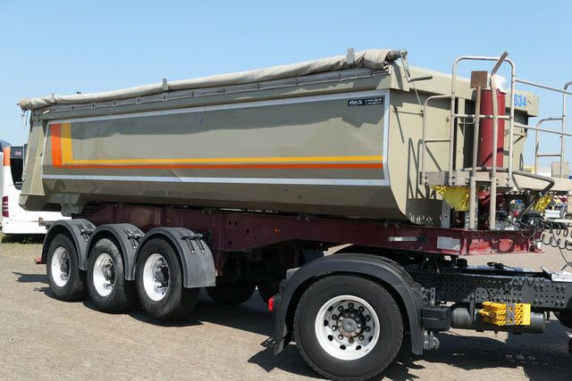 Langendorf SKS-HS 24/30, Stahl, 26m³, Alu-Felgen, BPW - قلابة نصف مقطورة نصف مقطورة قلابة: صورة 5 Langendorf SKS-HS 24/30, Stahl, 26m³, Alu-Felgen, BPW - قلابة نصف مقطورة نصف مقطورة قلابة: صورة 5