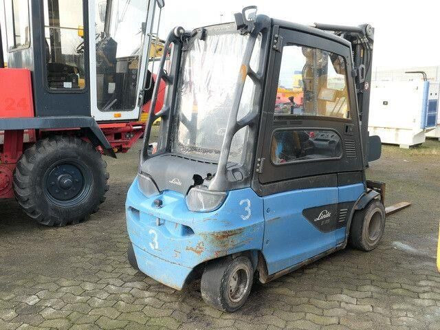 Linde E35L-01, Traglast 3.500kg., Hubhöhe 3.750mm - رافعة شوكية: صورة 5 Linde E35L-01, Traglast 3.500kg., Hubhöhe 3.750mm - رافعة شوكية: صورة 5