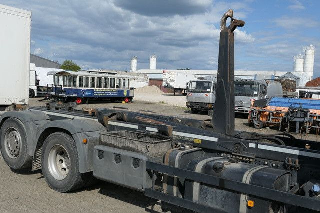 MAN 26.440 TGS, Meiller RK 20.70, Intarder,Lenk-Lift - شاحنة ذات خطاف: صورة 3 MAN 26.440 TGS, Meiller RK 20.70, Intarder,Lenk-Lift - شاحنة ذات خطاف: صورة 3