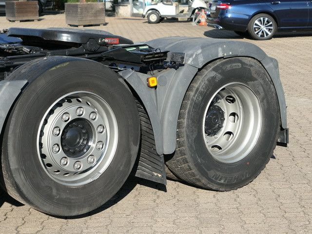 MAN 26.500 TGX 6x2, Intarder, Standklima, Klima, ADR - وحدة جر: صورة 3 MAN 26.500 TGX 6x2, Intarder, Standklima, Klima, ADR - وحدة جر: صورة 3