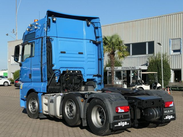 MAN 26.500 TGX 6x2, Intarder, Standklima, Klima, ADR - وحدة جر: صورة 4 MAN 26.500 TGX 6x2, Intarder, Standklima, Klima, ADR - وحدة جر: صورة 4