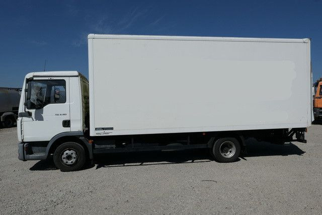 MAN 8.180 TGL 4x2, Fahrschule, LBW, 3. Sitze, 158tkm - شاحنة مغلقة الصندوق: صورة 2 MAN 8.180 TGL 4x2, Fahrschule, LBW, 3. Sitze, 158tkm - شاحنة مغلقة الصندوق: صورة 2