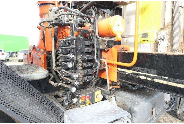 Mercedes-Benz 1828 Atego 4x4, Atlas AK 105.1, Funk, Hydr., AHK Mercedes-Benz 1828 Atego 4x4, Atlas AK 105.1, Funk, Hydr., AHK: صورة 9 Mercedes-Benz 1828 Atego 4x4, Atlas AK 105.1, Funk, Hydr., AHK Mercedes-Benz 1828 Atego 4x4, Atlas AK 105.1, Funk, Hydr., AHK: صورة 9