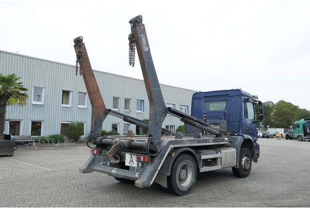 Mercedes-Benz 1832 K Arocs 4x2, Hiab SLT 140, teleskop., Klima - شاحنة - نظام الكابلات: صورة 4 Mercedes-Benz 1832 K Arocs 4x2, Hiab SLT 140, teleskop., Klima - شاحنة - نظام الكابلات: صورة 4
