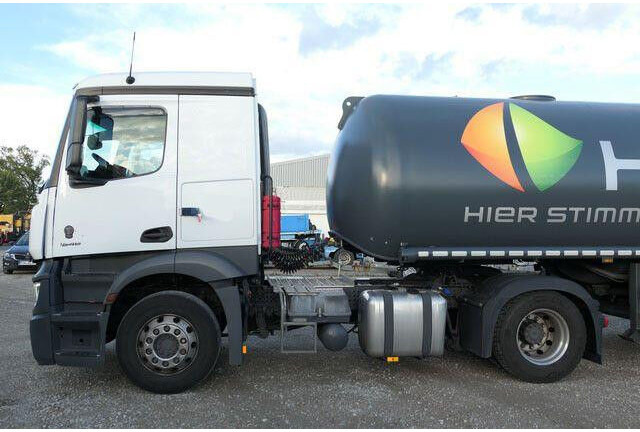Mercedes-Benz 1846 Actros 4x2, Hydr., ADR, Leicht, Klima, Navi - وحدة جر: صورة 2 Mercedes-Benz 1846 Actros 4x2, Hydr., ADR, Leicht, Klima, Navi - وحدة جر: صورة 2