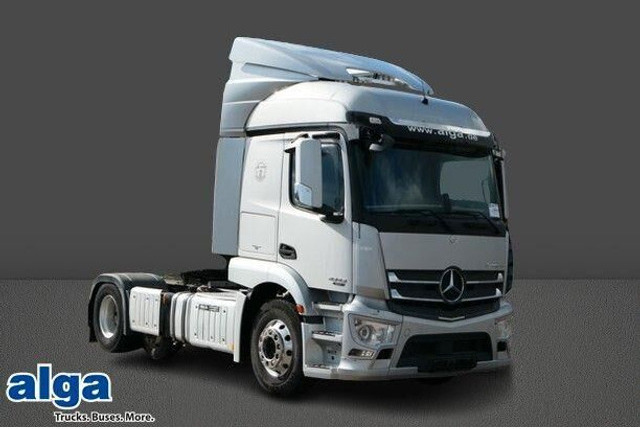 Mercedes-Benz 2443 LS Actros 6x2, 3-Achser, 24to. GG, Waage - وحدة جر: صورة 1 Mercedes-Benz 2443 LS Actros 6x2, 3-Achser, 24to. GG, Waage - وحدة جر: صورة 1