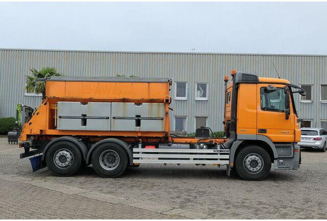 Mercedes-Benz 2532 L Actros 6x2, Salzstreuer, Winterdienst - آلات البناء: صورة 2 Mercedes-Benz 2532 L Actros 6x2, Salzstreuer, Winterdienst - آلات البناء: صورة 2