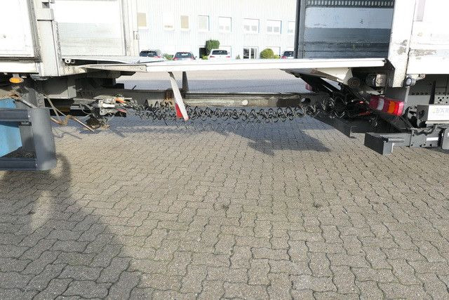 Mercedes-Benz 2543 L Antos 6x2, 37 Paletten, Kompl. Zug, TOP - شاحنة الفريزر: صورة 2 Mercedes-Benz 2543 L Antos 6x2, 37 Paletten, Kompl. Zug, TOP - شاحنة الفريزر: صورة 2