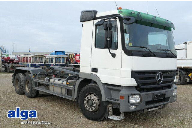 Mercedes-Benz 2641 Actros 6x4, Meiller RK20.65, 3 Pedale,Blatt - شاحنة ذات خطاف: صورة 1 Mercedes-Benz 2641 Actros 6x4, Meiller RK20.65, 3 Pedale,Blatt - شاحنة ذات خطاف: صورة 1
