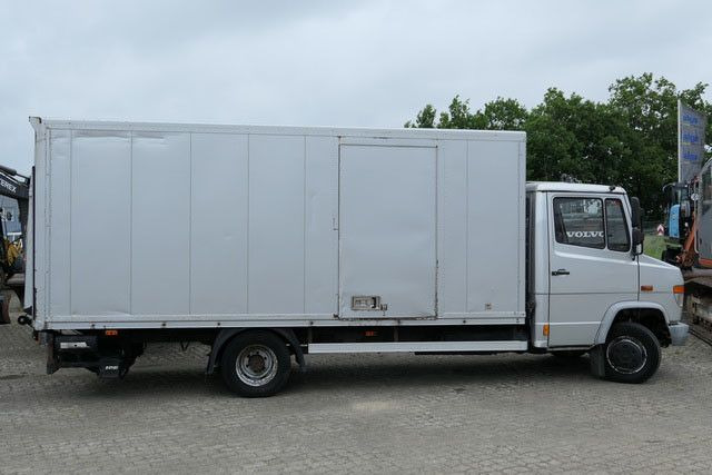Mercedes-Benz 615 D Vario, AHK, LBW, 5.070mm lang, 3. Sitz - شاحنة مغلقة الصندوق: صورة 2 Mercedes-Benz 615 D Vario, AHK, LBW, 5.070mm lang, 3. Sitz - شاحنة مغلقة الصندوق: صورة 2