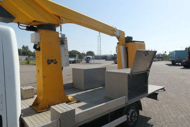Nissan 32.12 4x2, 11m Arbeitshühe, Klima, 3x am Lager - منصة تلسكوبية محمولة على شاحنة, شاحنة التوصيل: صورة 5 Nissan 32.12 4x2, 11m Arbeitshühe, Klima, 3x am Lager - منصة تلسكوبية محمولة على شاحنة, شاحنة التوصيل: صورة 5